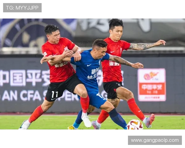 中超激战再起各队全力争夺联赛榜首排名新局面 - 副本 (2) - 副本